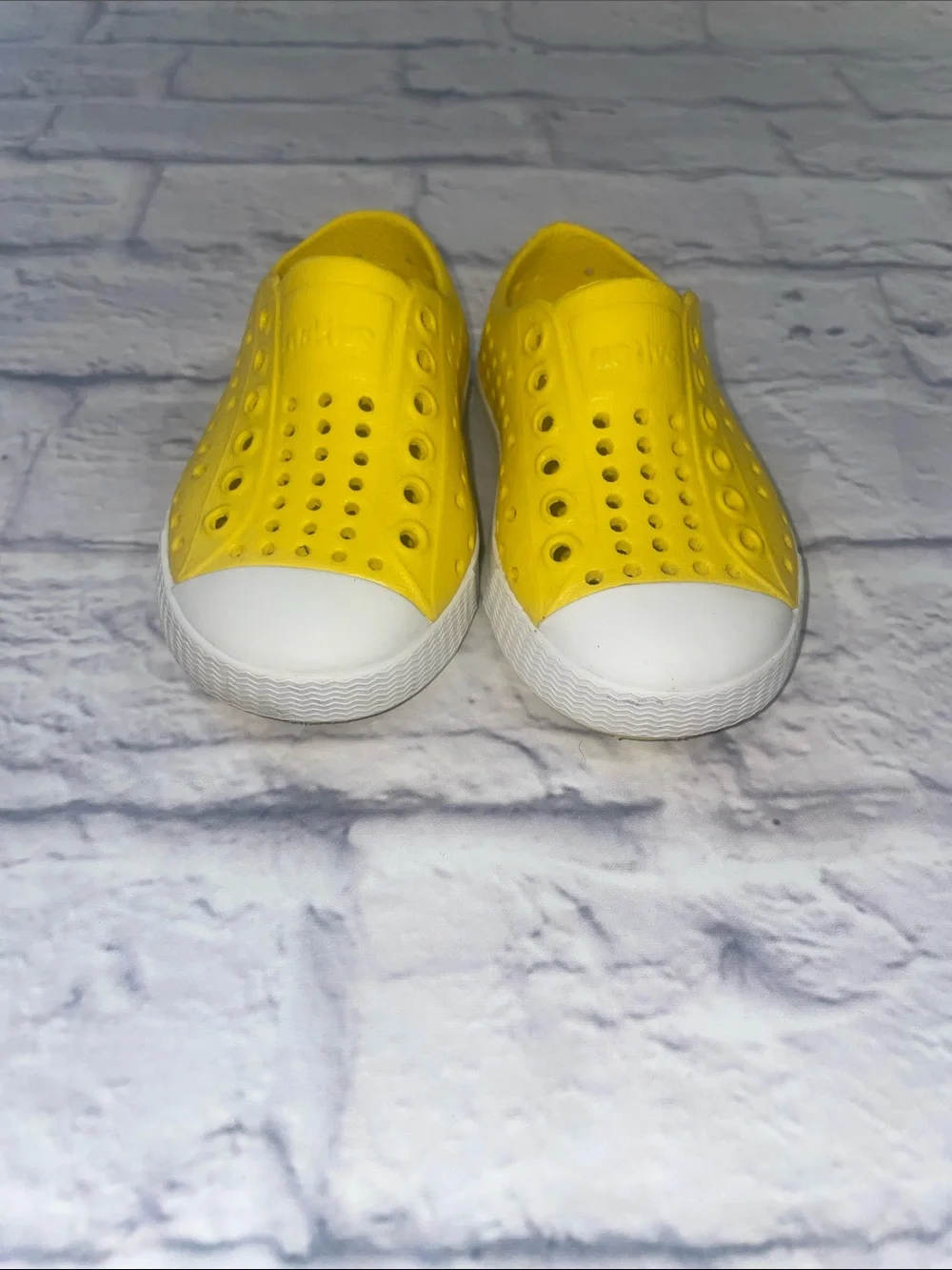 Native Jefferson - Yellow. Size 5c